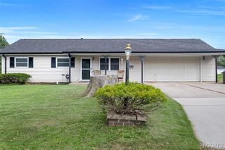 3 Saint Paul Court, O'fallon, MO 63366