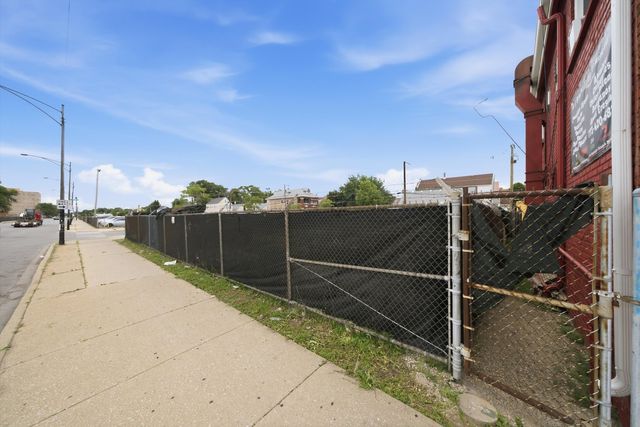 3135-3139 W 51st Street, Chicago, IL 60632