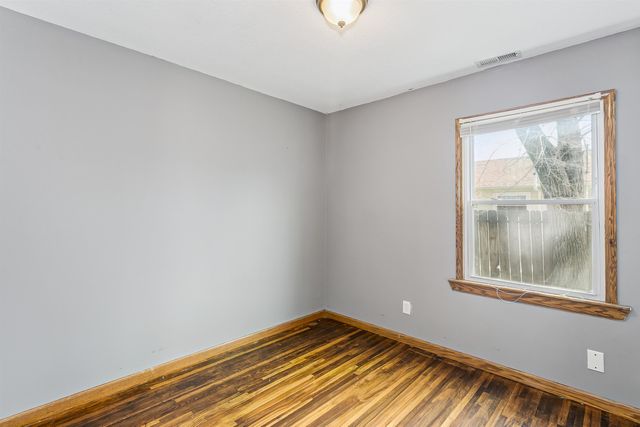 3004 N Charles Ave, Wichita, KS 67204