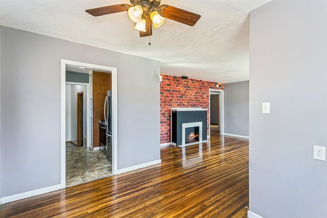 3004 N Charles Ave, Wichita, KS 67204