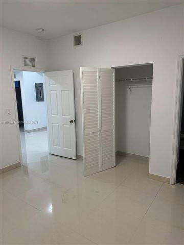 620 W 29th Street, Hialeah, FL 33012
