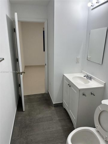 620 W 29th Street, Hialeah, FL 33012