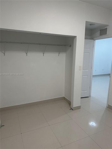 620 W 29th Street, Hialeah, FL 33012