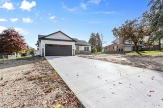 5428 Raleigh Drive, South Bend, IN 46614