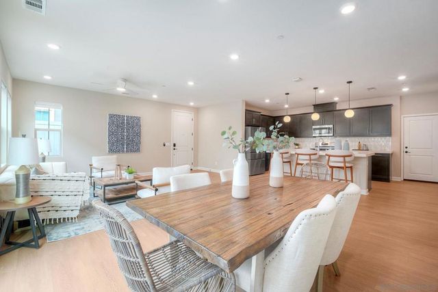 10854 Everly Way, San Diego, CA 92129