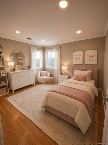 267 Seidman Place, Franklin Square, NY 11010