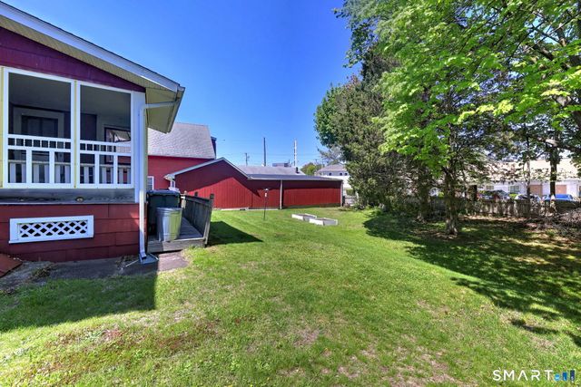 231 West River Street, Milford, CT 06460