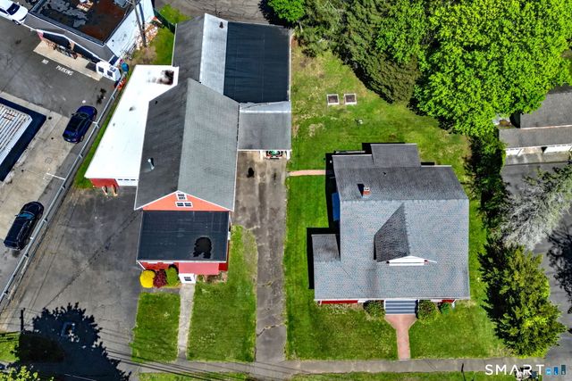 231 West River Street, Milford, CT 06460