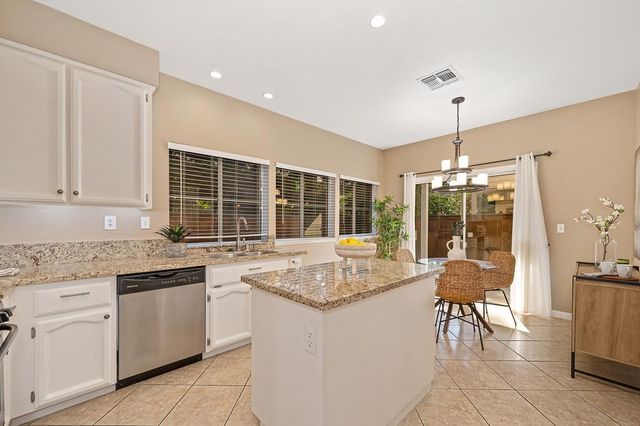 130 Royalton, Folsom, CA 95630