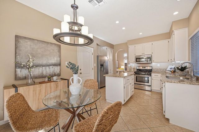 130 Royalton, Folsom, CA 95630