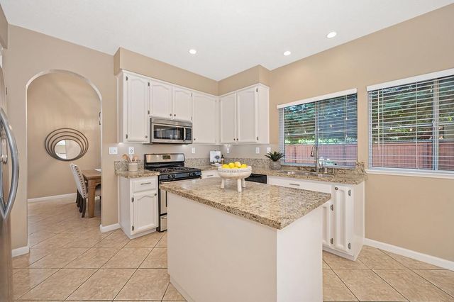 130 Royalton, Folsom, CA 95630