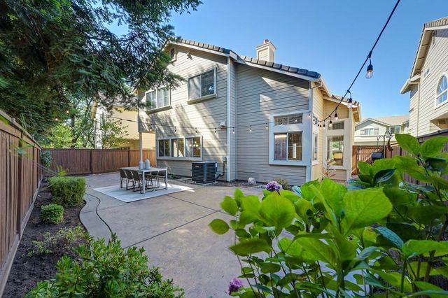 130 Royalton, Folsom, CA 95630