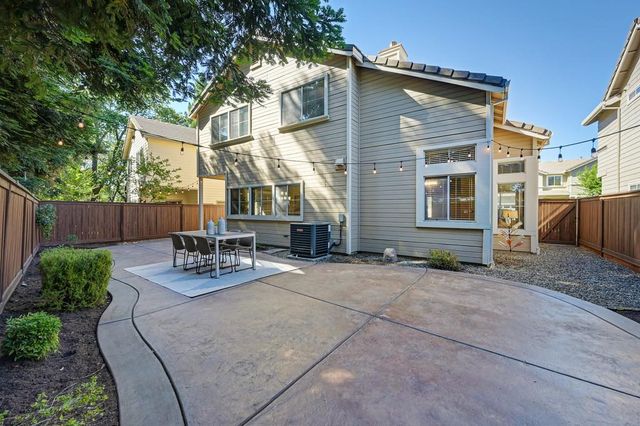 130 Royalton, Folsom, CA 95630