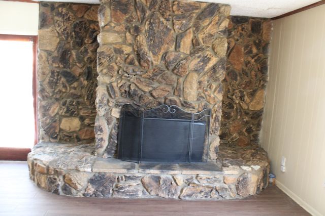 110 E Vanston Lane, Crandall, TX 75114