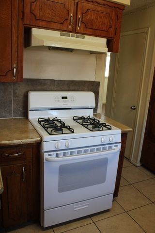 110 E Vanston Lane, Crandall, TX 75114