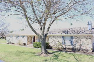 110 E Vanston Lane, Crandall, TX 75114