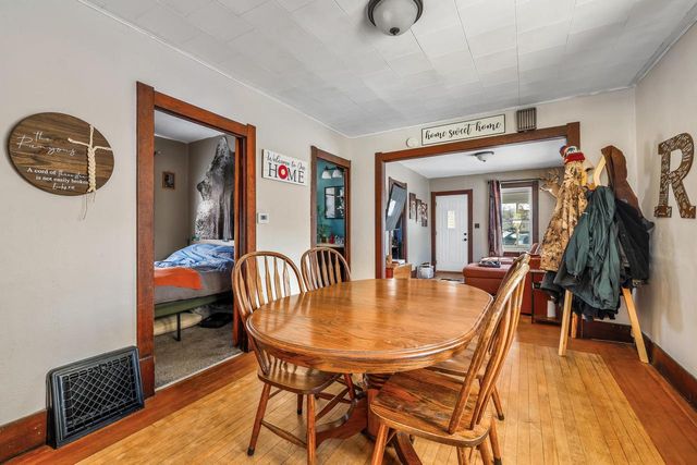 1639 Liberty STREET, La Crosse, WI 54603