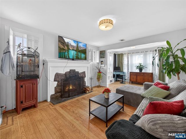 643 Stockton Street, New Milford, NJ 07646