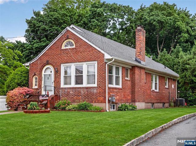 643 Stockton Street, New Milford, NJ 07646