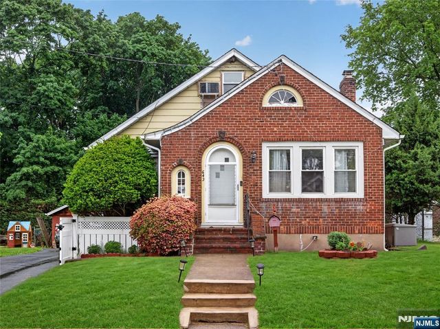 643 Stockton Street, New Milford, NJ 07646