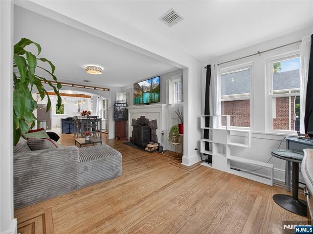 643 Stockton Street, New Milford, NJ 07646