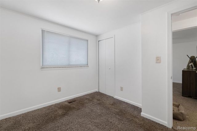 25152 Leach Street, Roseville, MI 48066