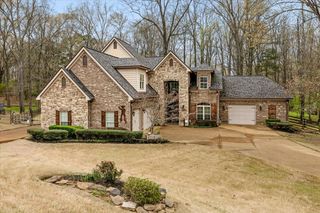 40 AMESBURY CV, Unicorp/eads, TN 38028