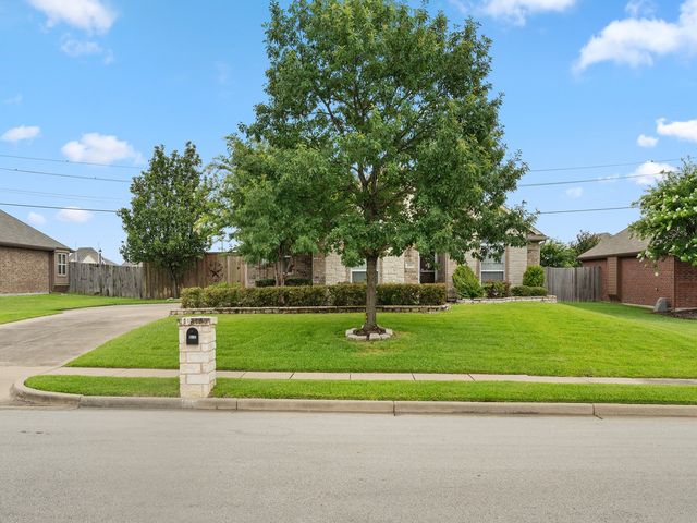 1009 Ethan Drive, Greenville, TX 75402