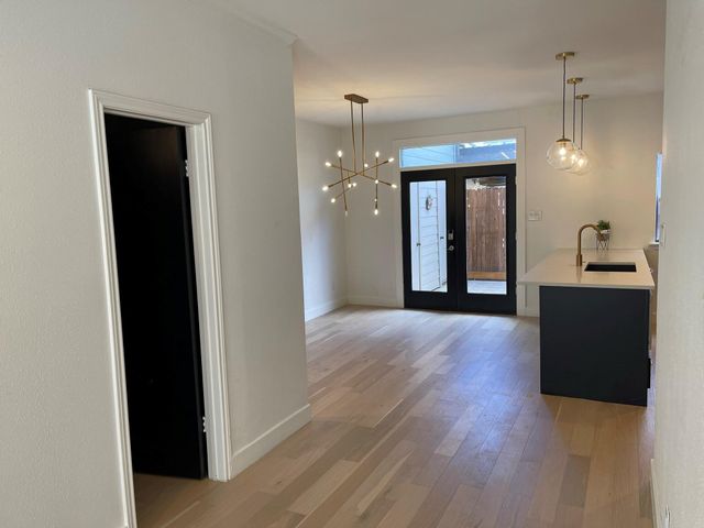 1201 Mcduffie St Street 151, Houston, TX 77019