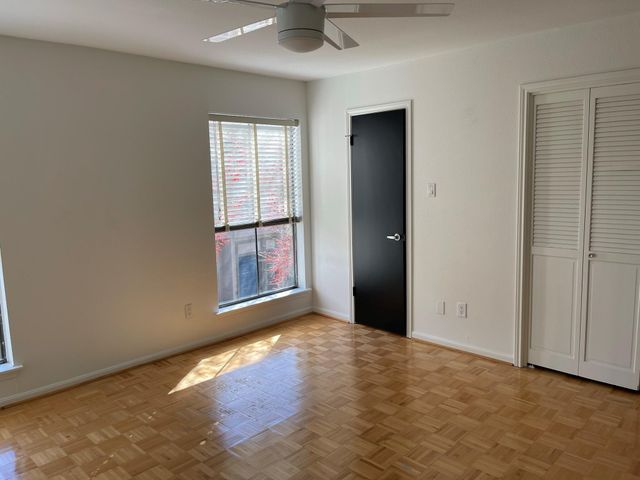 1201 Mcduffie St Street 151, Houston, TX 77019