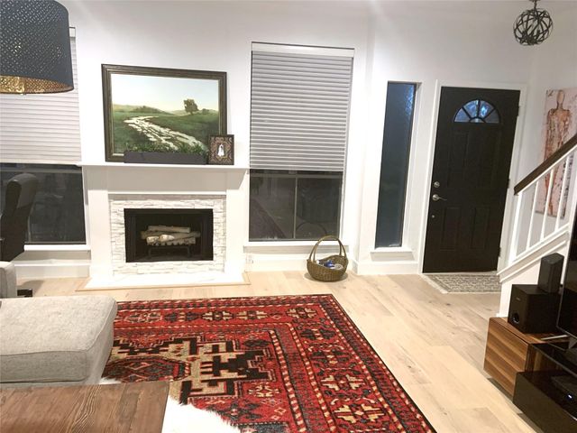 1201 Mcduffie St Street 151, Houston, TX 77019