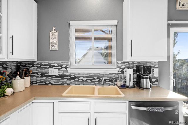 21736 E Kenyon Place, Aurora, CO 80018