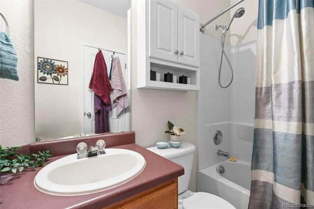 21736 E Kenyon Place, Aurora, CO 80018