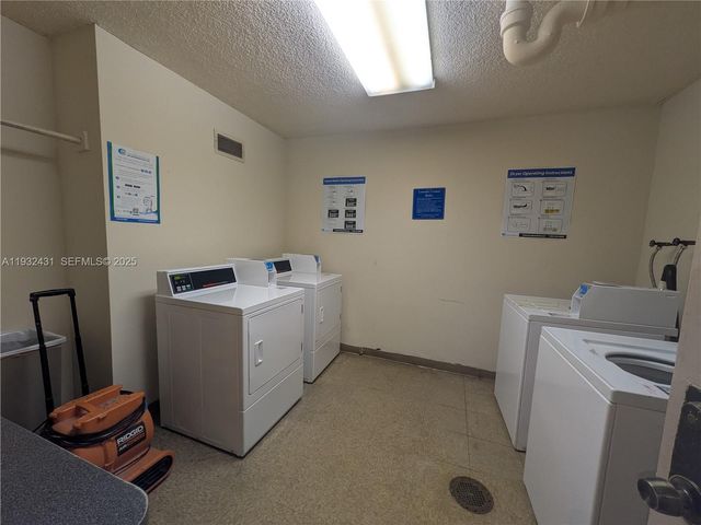 2780 NE 183rd Street 1805, Aventura, FL 33160