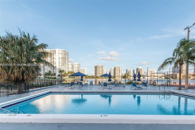 2780 NE 183rd Street 1805, Aventura, FL 33160