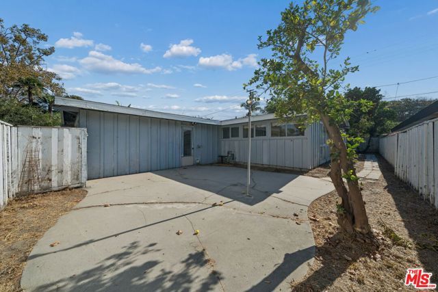 3208 N Studebaker Road, Long Beach, CA 90808
