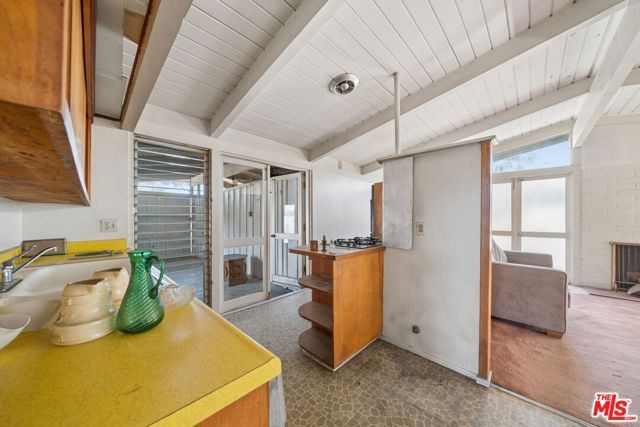 3208 N Studebaker Road, Long Beach, CA 90808