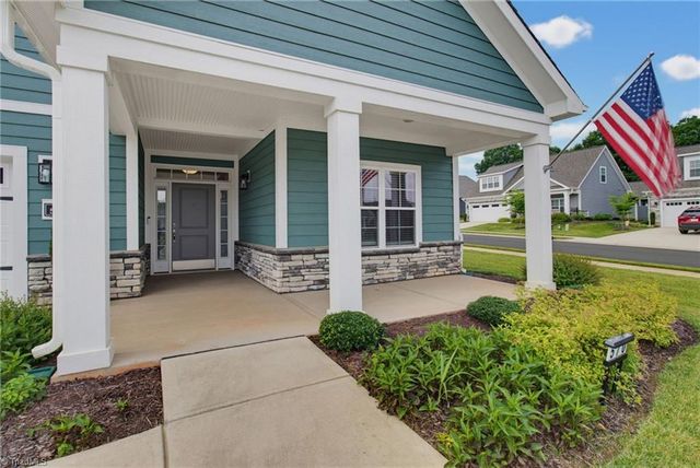 570 Tarrant Crossing, Kernersville, NC 27284