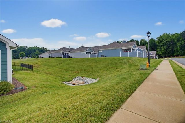 570 Tarrant Crossing, Kernersville, NC 27284
