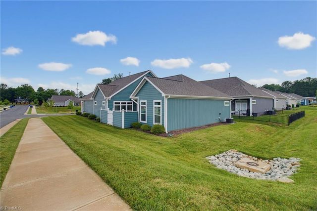 570 Tarrant Crossing, Kernersville, NC 27284