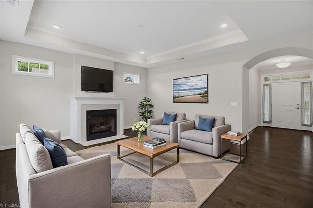 570 Tarrant Crossing, Kernersville, NC 27284