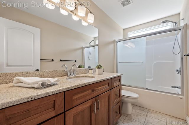 25655 Coach Lane, Lyon Charter Township, MI 48178
