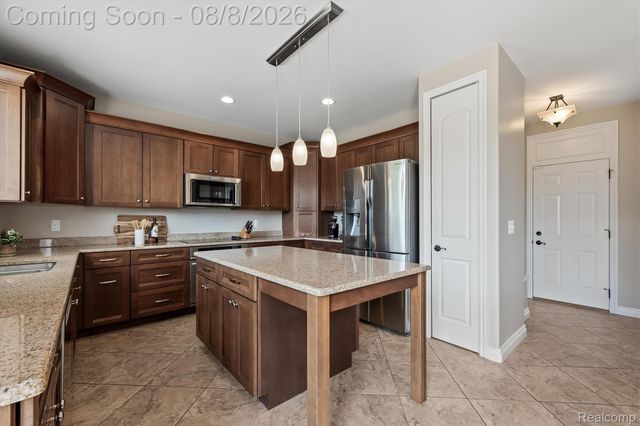 25655 Coach Lane, Lyon Charter Township, MI 48178