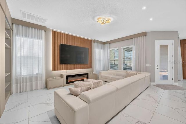 9845 EMERALD BERRY DRIVE, Winter Garden, FL 34787