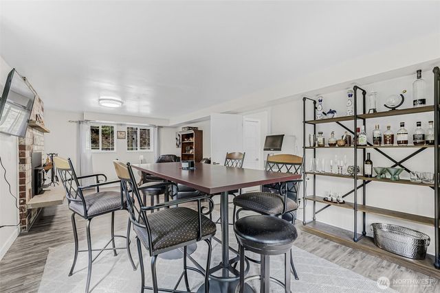 317 68th Avenue E, Tacoma, WA 98424