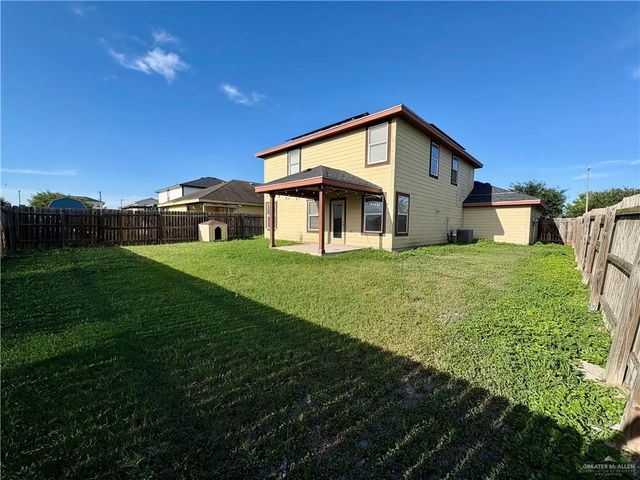 809 Santos Avenue, Mercedes, TX 78570