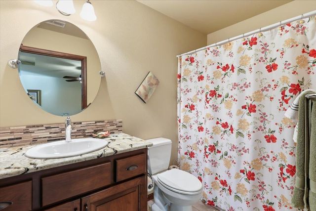 2209 E 52nd Ln, Spokane, WA 99223