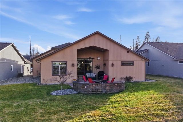 2209 E 52nd Ln, Spokane, WA 99223