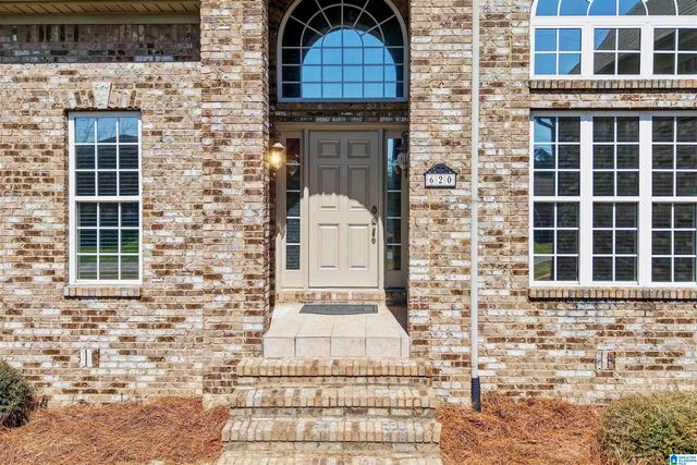 620 LOVETT PLACE, Alabaster, AL 35007