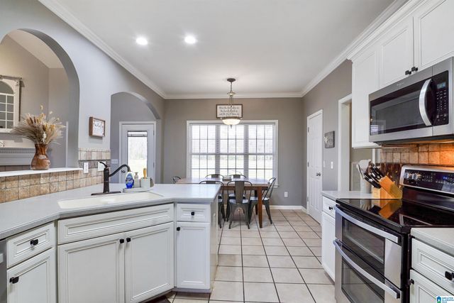 620 LOVETT PLACE, Alabaster, AL 35007
